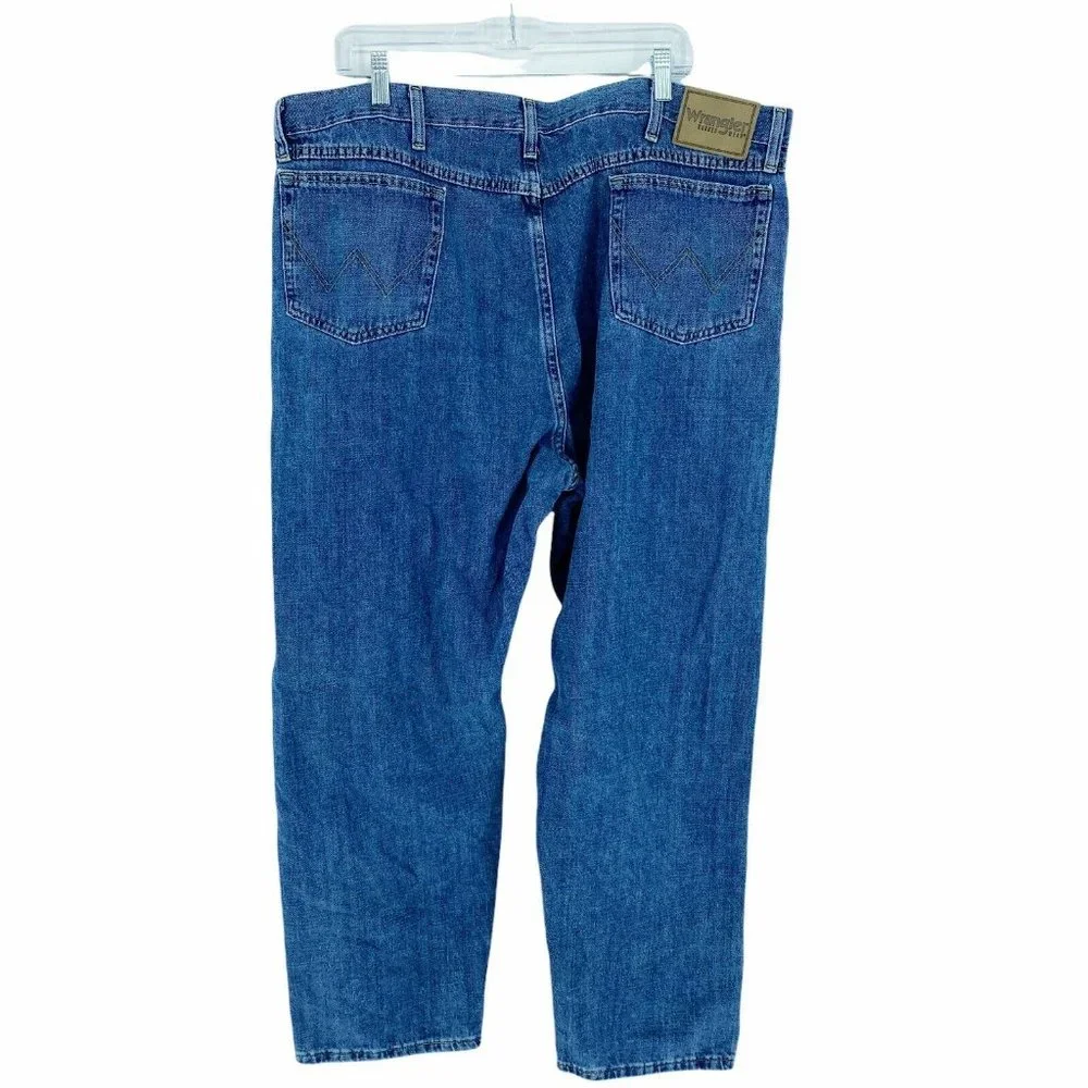 Wrangler Rugged Wear Jeans 44 X 30 Straight Leg